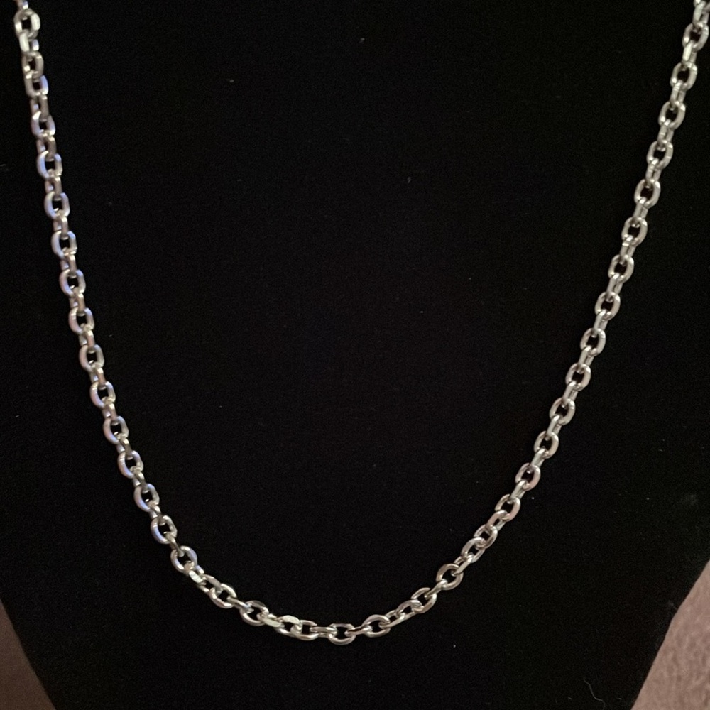 Long silver tone chain necklace NIB